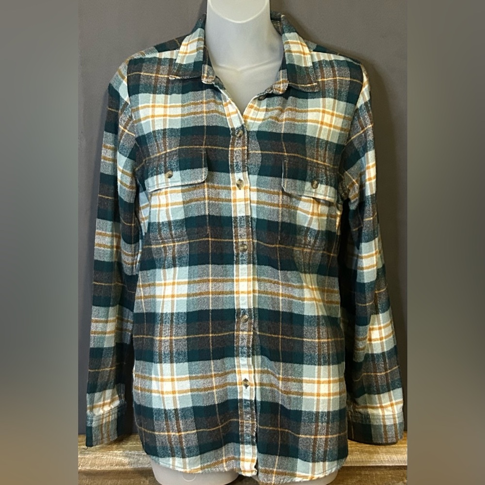 American Eagle Women's Ahh-Mazingly Soft Flannel Shirt Green Plaid Size Medium